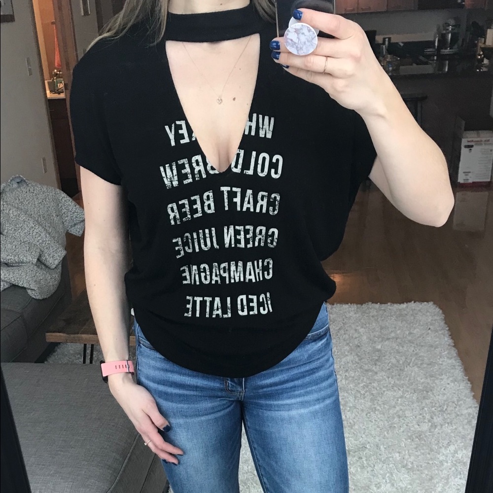 Keyhole Tee